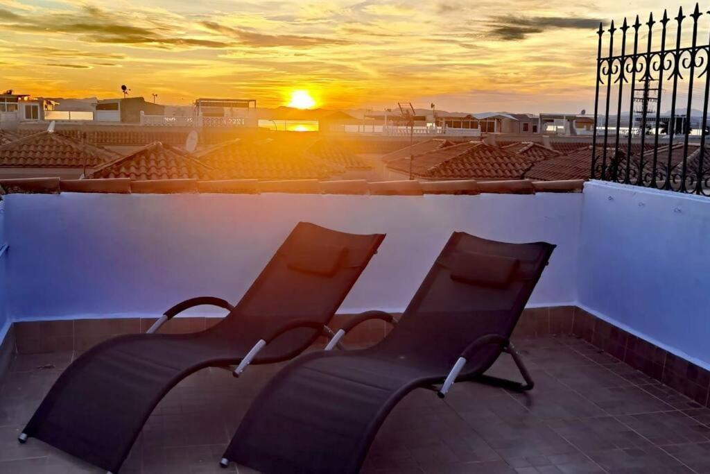 Bungalow Avec Piscine Torrevieja Extérieur photo